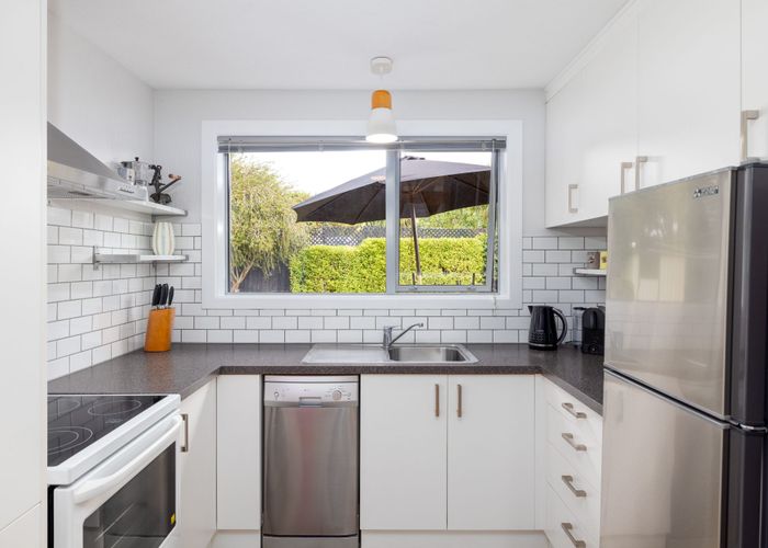  at 2/36B Camden Street, Redwood, Christchurch