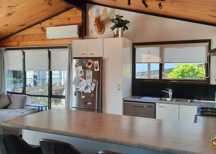  at 98 Conclusion Street, Ascot Park, Porirua, Wellington