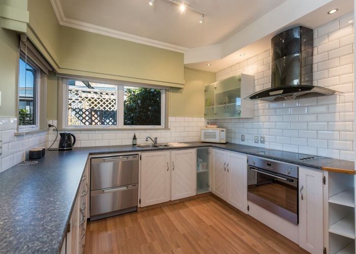  at 21 Oxford Street, Richmond