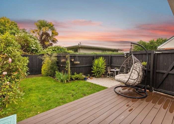  at 2/9 Cherry Place, Casebrook, Christchurch City, Canterbury