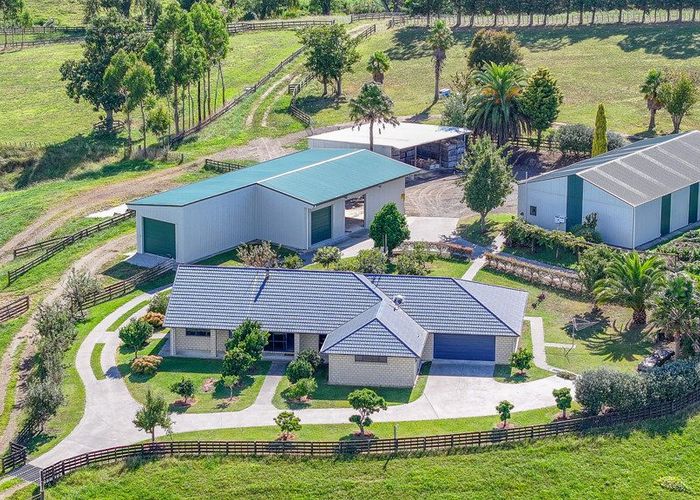  at 800 Tuhikaramea Road, Ngahinapouri, Hamilton