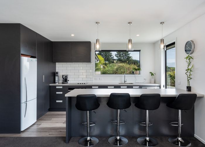  at 21 Chatham Street, Waihola, Milton