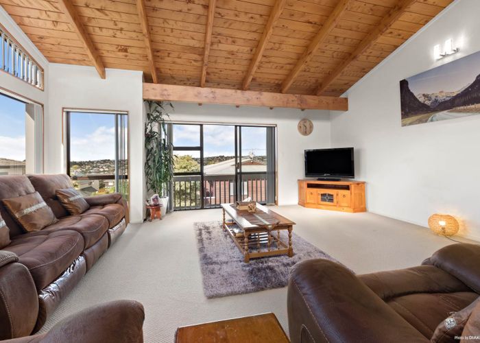  at 27 Deanna Drive, West Harbour, Auckland