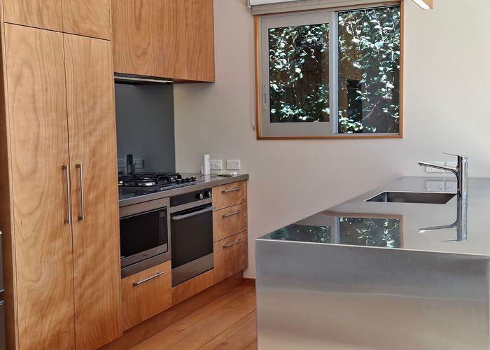  at 9 Pitt Street, Maitai, Nelson