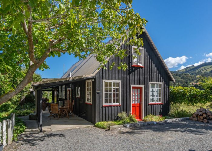  at 5849 Christchurch Akaroa Road, Duvauchelle, Banks Peninsula, Canterbury