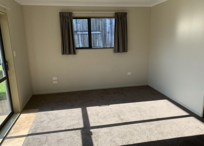  at 100 Barrington Drive, Huntington, Hamilton, Waikato