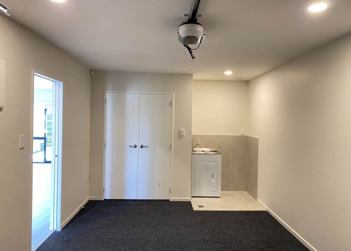  at 15B Minaret Drive, Bucklands Beach, Manukau City, Auckland