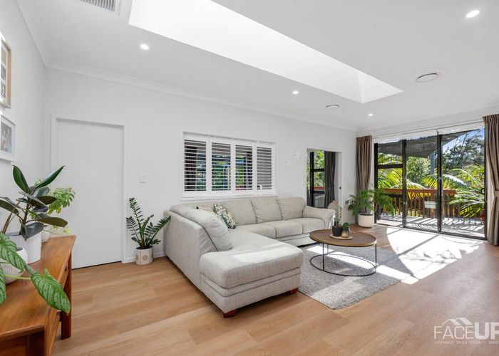  at 13 Hobie Court, West Harbour, Auckland