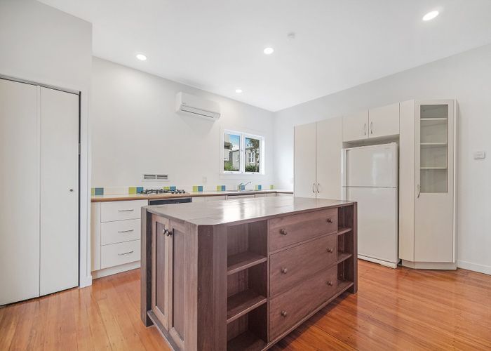  at 114A Kiwi Road, Point Chevalier, Auckland