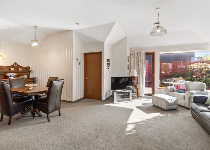 at 2/18 Selwyn Street, Maori Hill, Timaru, Canterbury