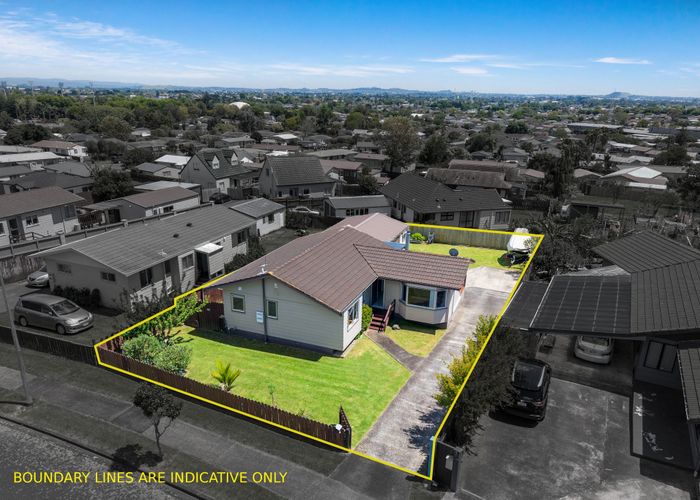  at 7 Greenstone Place, Clover Park, Auckland