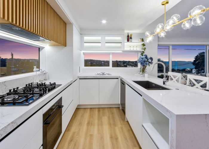  at 7A Garadice Road, Rothesay Bay, Auckland