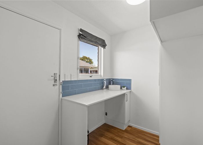  at 1/203 Main North Road, Redwood, Christchurch City, Canterbury