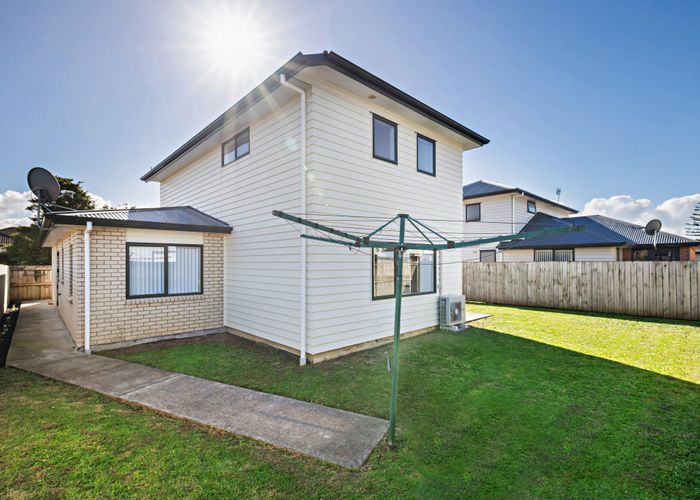  at 10 Koko Mews, Mangere Bridge, Auckland