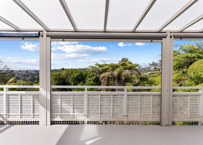  at 136 Carlisle Road, Northcross, North Shore City, Auckland