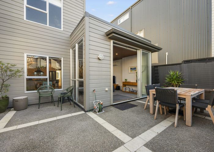 at 1/3 Severn Street, Island Bay, Wellington, Wellington