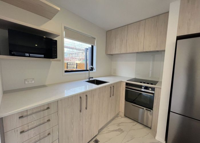  at 9/216 Rosebank Road, Avondale, Auckland