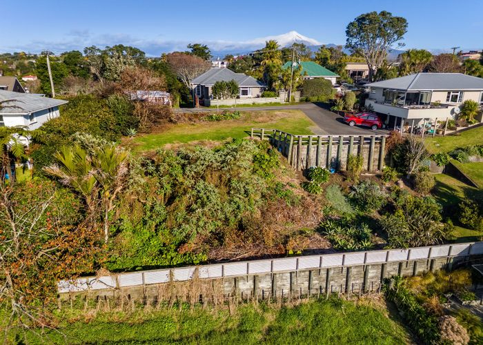  at 9 Moana Crescent, Blagdon, New Plymouth, Taranaki