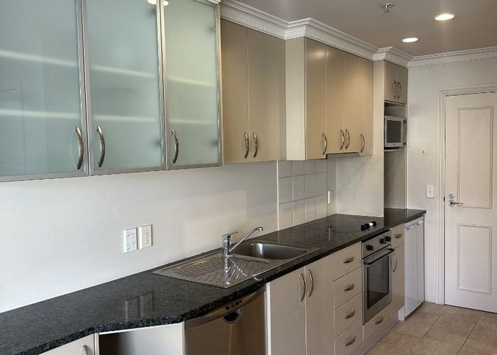  at 3L/118 Gladstone Road, Parnell, Auckland