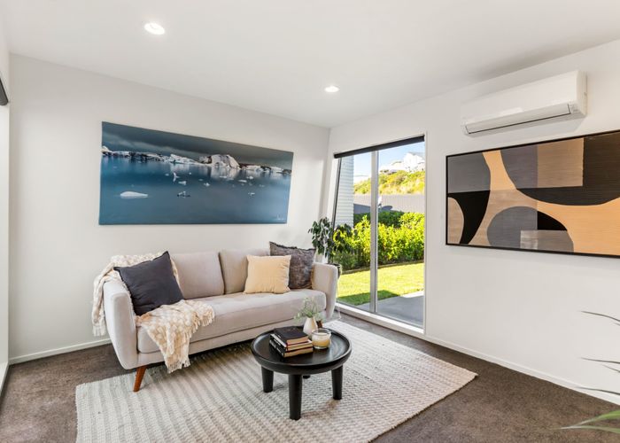  at 44 Woodridge Drive, Woodridge, Wellington, Wellington