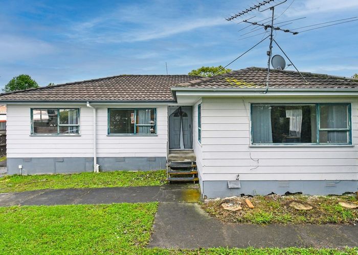 at 37 Secretariat Place, Randwick Park, Manukau City, Auckland