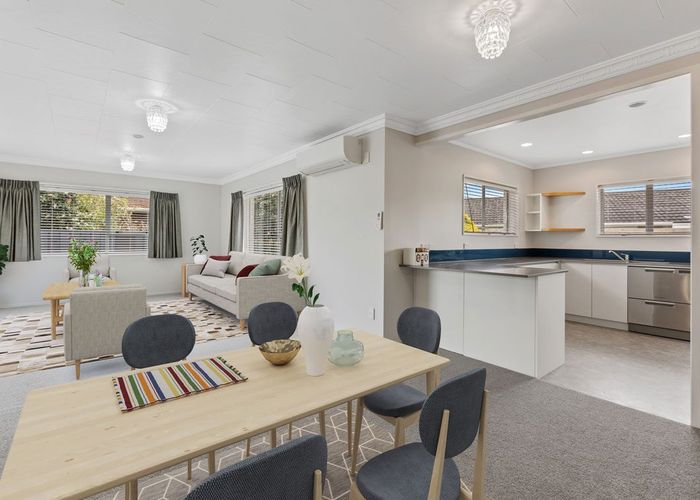  at 2/10 Nursery Place, Westown, New Plymouth