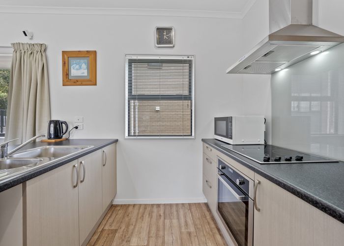  at 11 Tuhono Street, Manukau, Manukau City, Auckland