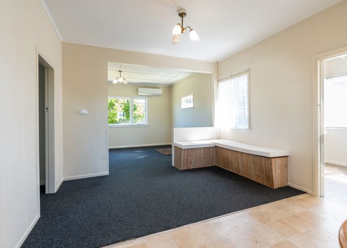  at 14 Naylor Street, Hamilton East, Hamilton