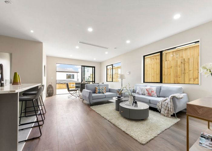  at 27 Hauhake Road, Flat Bush, Manukau City, Auckland