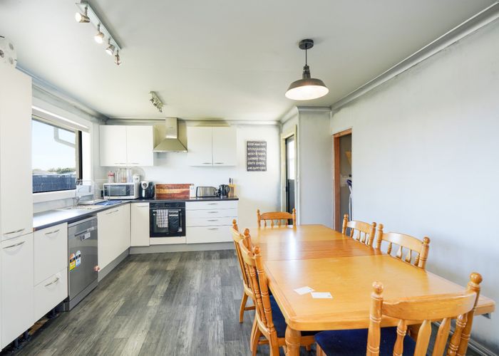  at 39 Chesney Place, Heidelberg, Invercargill