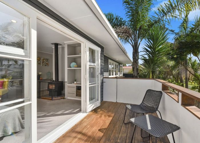  at Bayview, North Shore City, Auckland