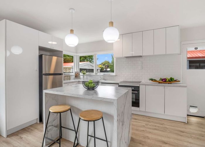  at 94 Avondale Road, Avondale, Christchurch