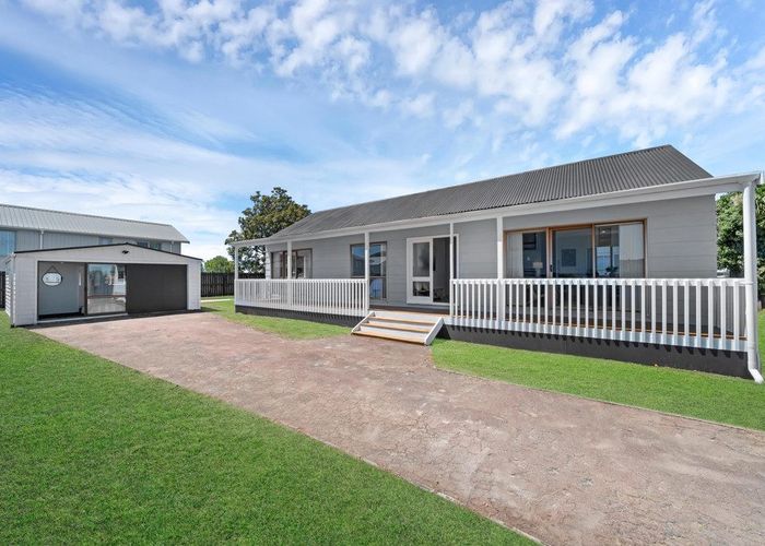  at 118 Shifnal Drive, Randwick Park, Manukau City, Auckland