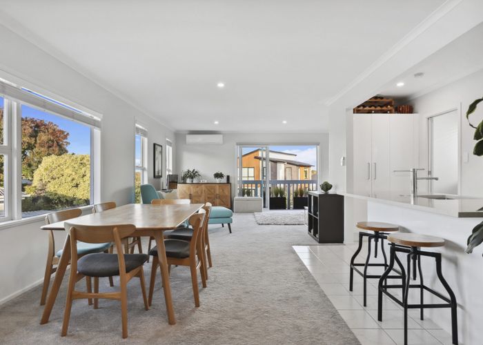 at 11 Tahi Terrace, Glen Eden, Auckland