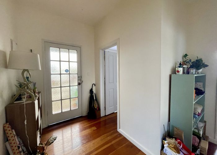  at 34 Wattle Street, New Lynn, Waitakere City, Auckland