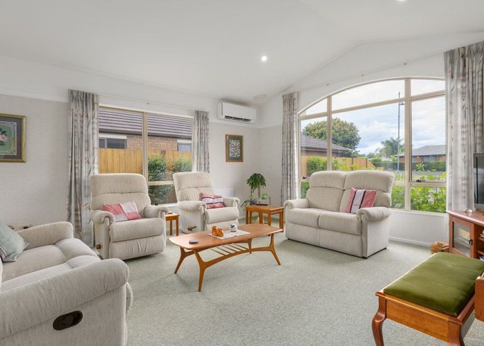  at 7 Buchanan Place, Huntington, Hamilton