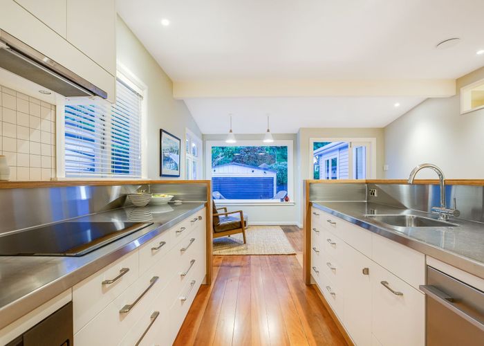  at 73 Oroua Street, Eastbourne, Lower Hutt