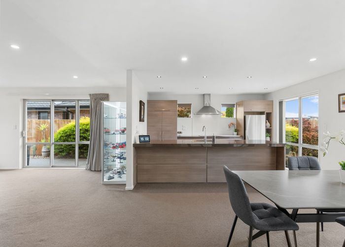 at 4 Taggart Place, Sockburn, Christchurch City, Canterbury
