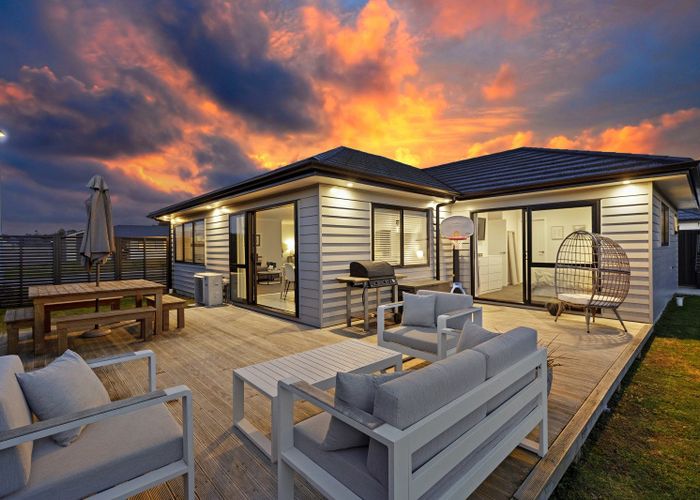  at 53 Buddle Road, Wallaceville, Upper Hutt