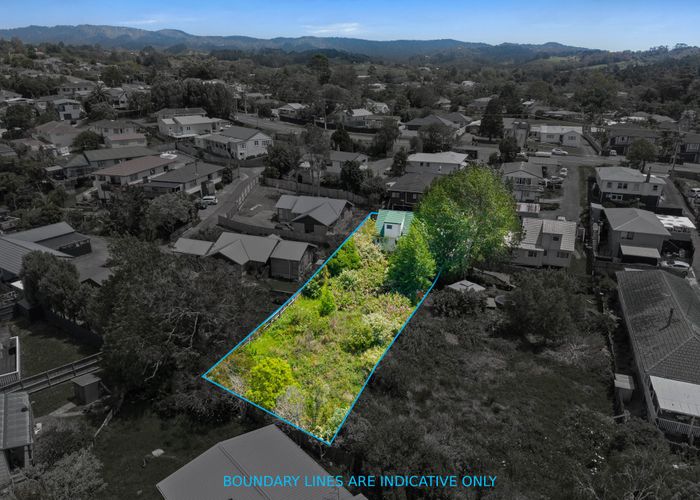  at 2/30 Forest Hill Road, Henderson, Waitakere City, Auckland