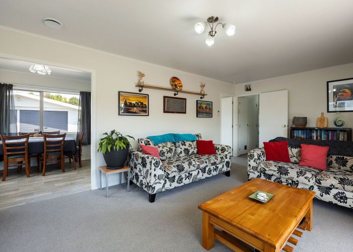  at 36 Caernarvon Street, Dinsdale, Hamilton