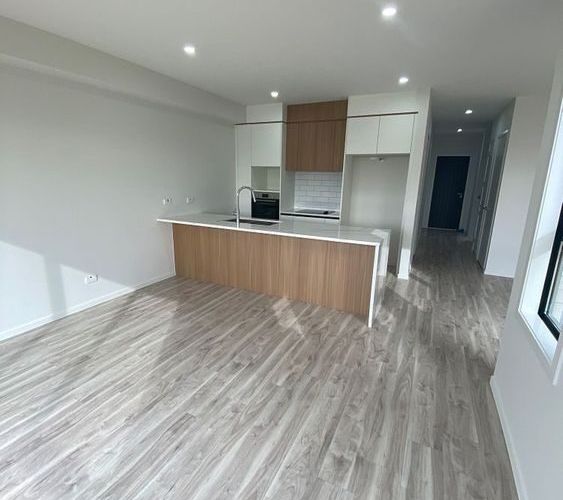  at 6 Paina Crescent, Massey, Waitakere City, Auckland