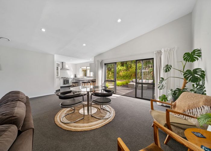  at 7 Joseph Banks Drive, Whitby, Porirua, Wellington