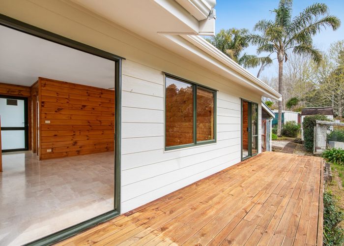  at 20A Hobbs Road, Matakatia, Whangaparaoa