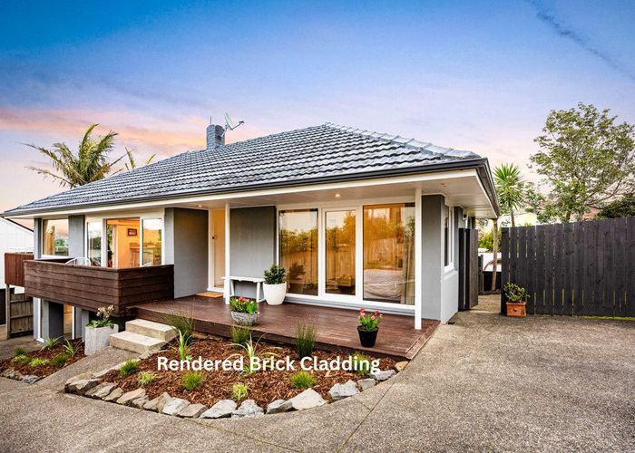  at 1/4 Richards Avenue, Forrest Hill, North Shore City, Auckland