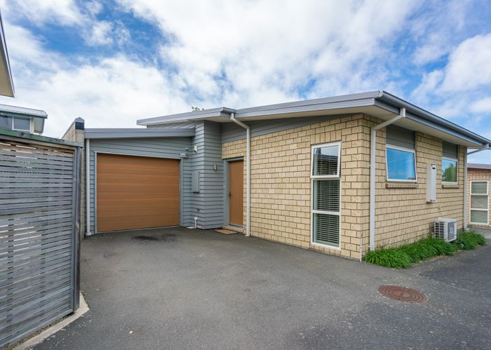  at 3/43 Main Road, Redcliffs, Christchurch