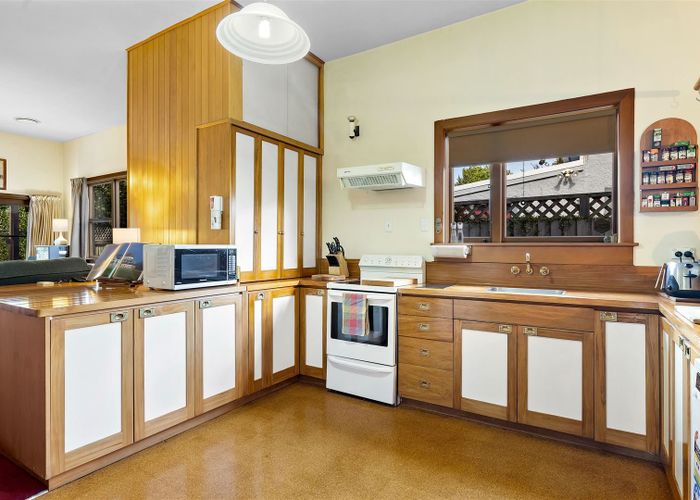  at 10 Weston Road, St Albans, Christchurch