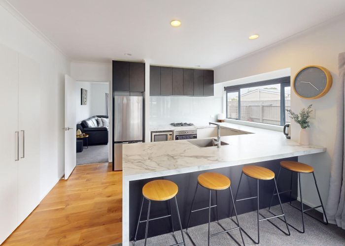  at 2 Pinedale Parade, Milson, Palmerston North