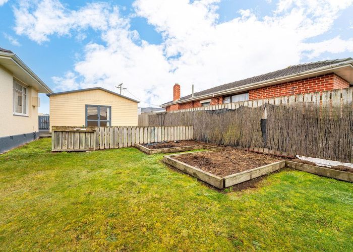  at 6 Elizabeth Street, Waimate, Waimate