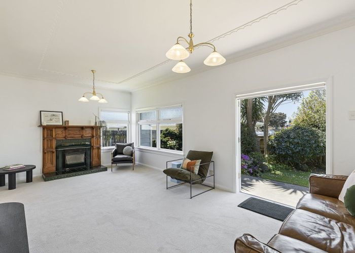  at 40 Tukapa Street, Westown, New Plymouth, Taranaki